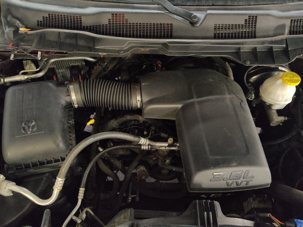 2018 RAM 1500 in Bradenton, FL 34207 - 18084565 30