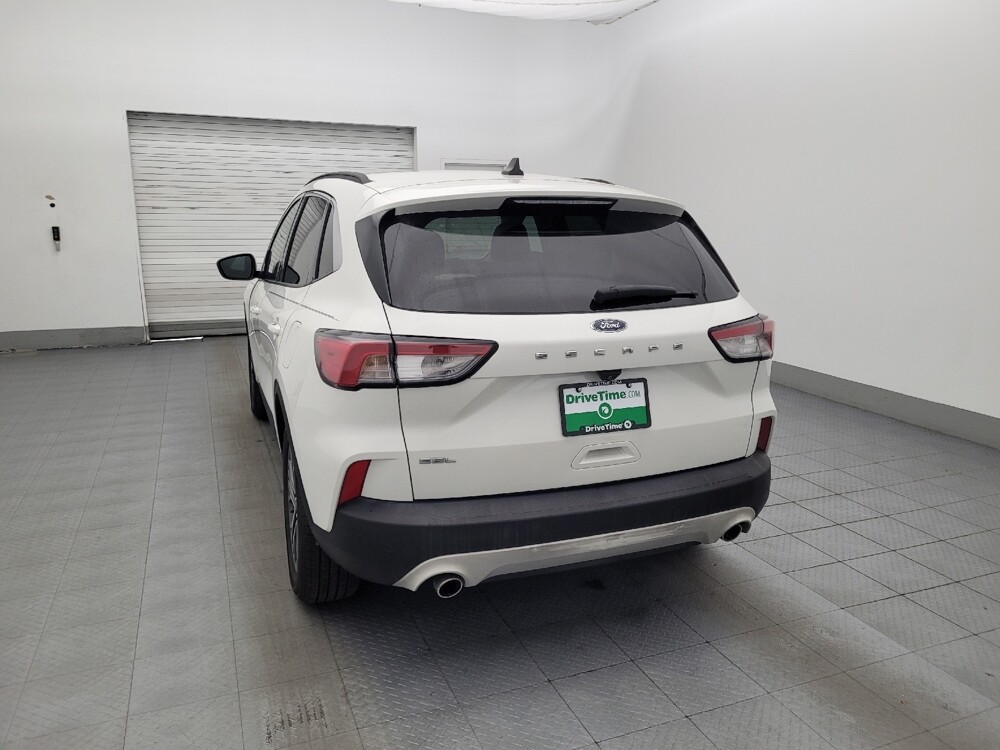 2020 Ford Escape in Lakeland, FL 33815 - 18084568 6