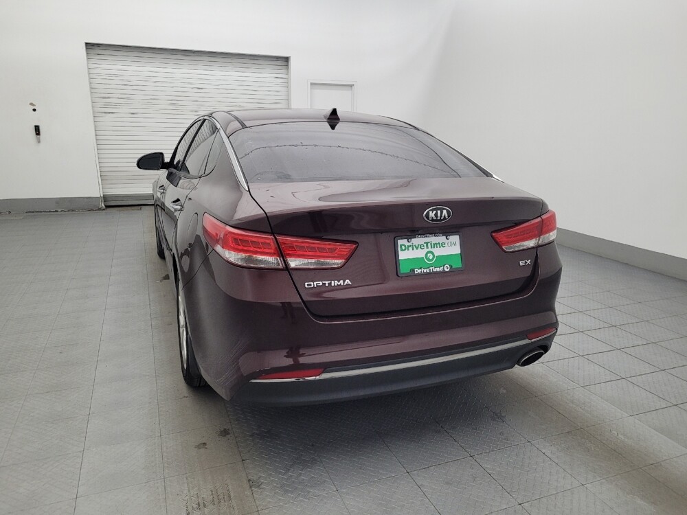 2017 Kia Optima in Lakeland, FL 33815 - 18084569 6