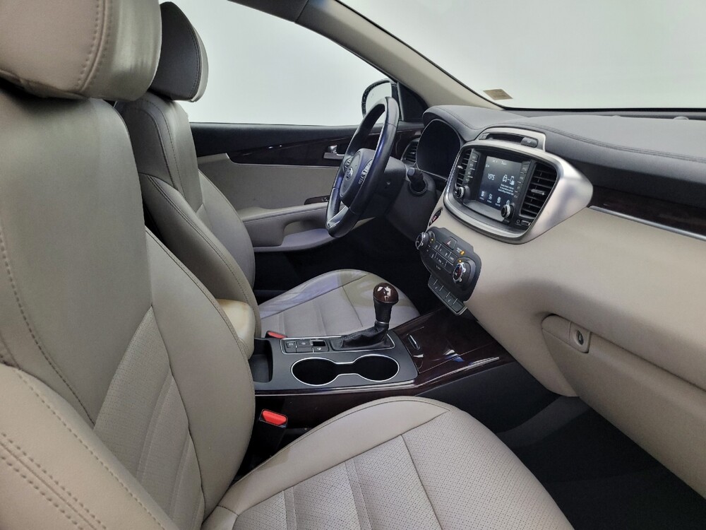 2018 Kia Sorento in Lakeland, FL 33815 - 18084570 21