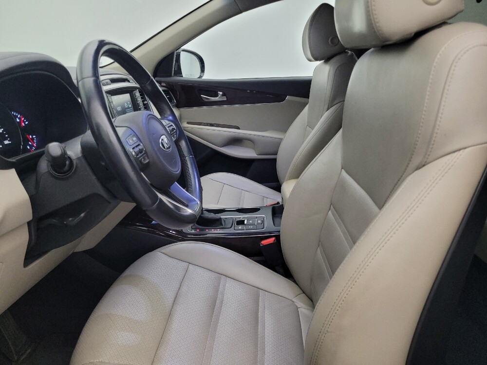 2018 Kia Sorento in Lakeland, FL 33815 - 18084570 17