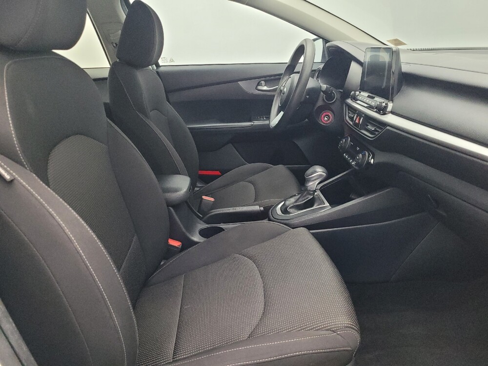 2019 Kia Forte in Duluth, GA 30096 - 18084580 21