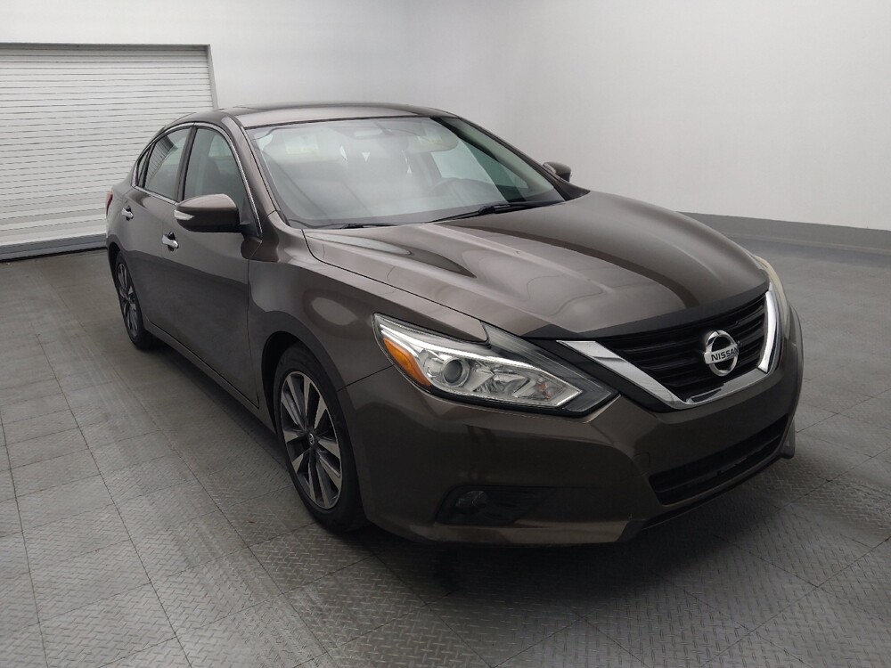 2017 Nissan Altima in Duluth, GA 30096 - 18084582 13