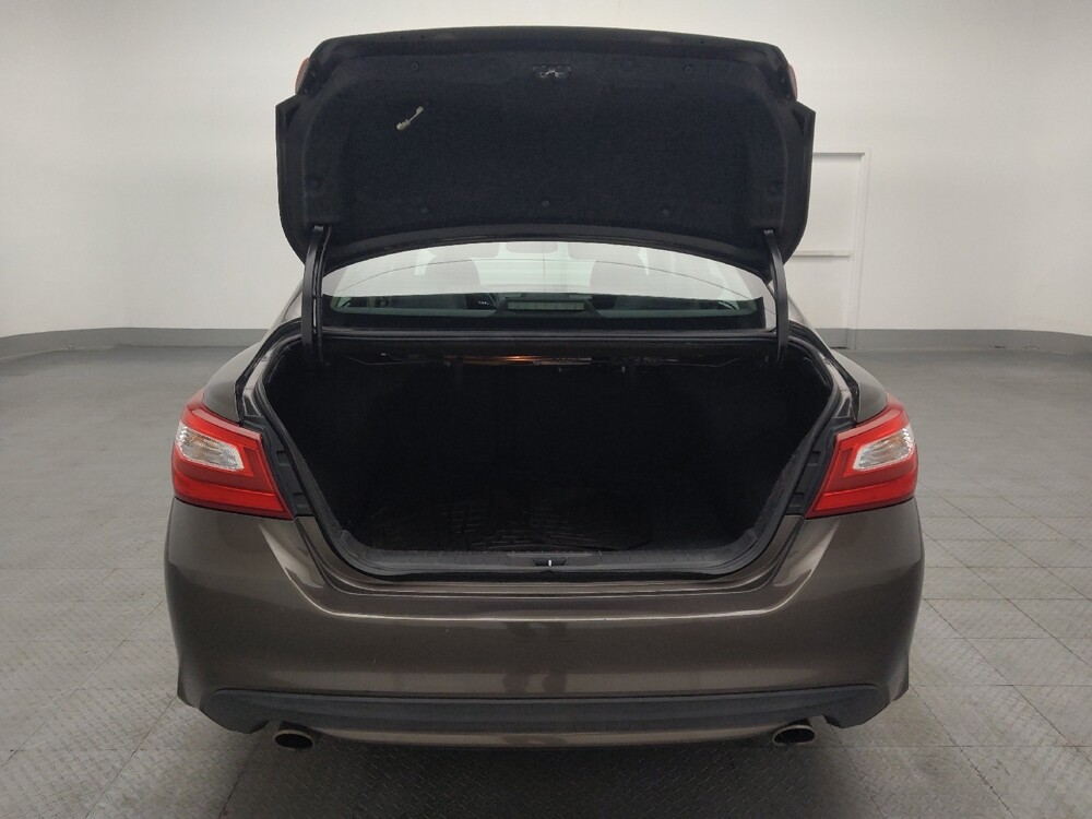 2017 Nissan Altima in Duluth, GA 30096 - 18084582 29