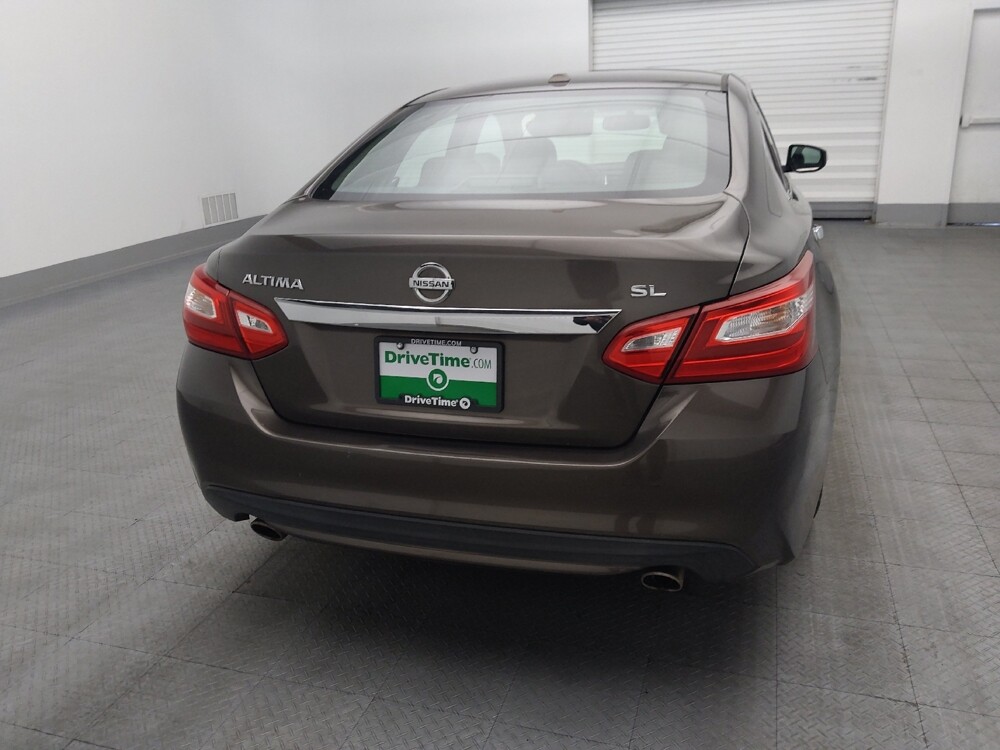 2017 Nissan Altima in Duluth, GA 30096 - 18084582 7