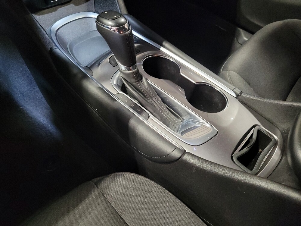 2016 Chevrolet Malibu in Ocala, FL 34471 - 18084588 26