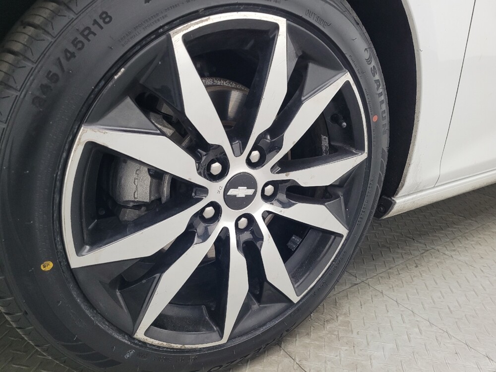 2016 Chevrolet Malibu in Ocala, FL 34471 - 18084588 31