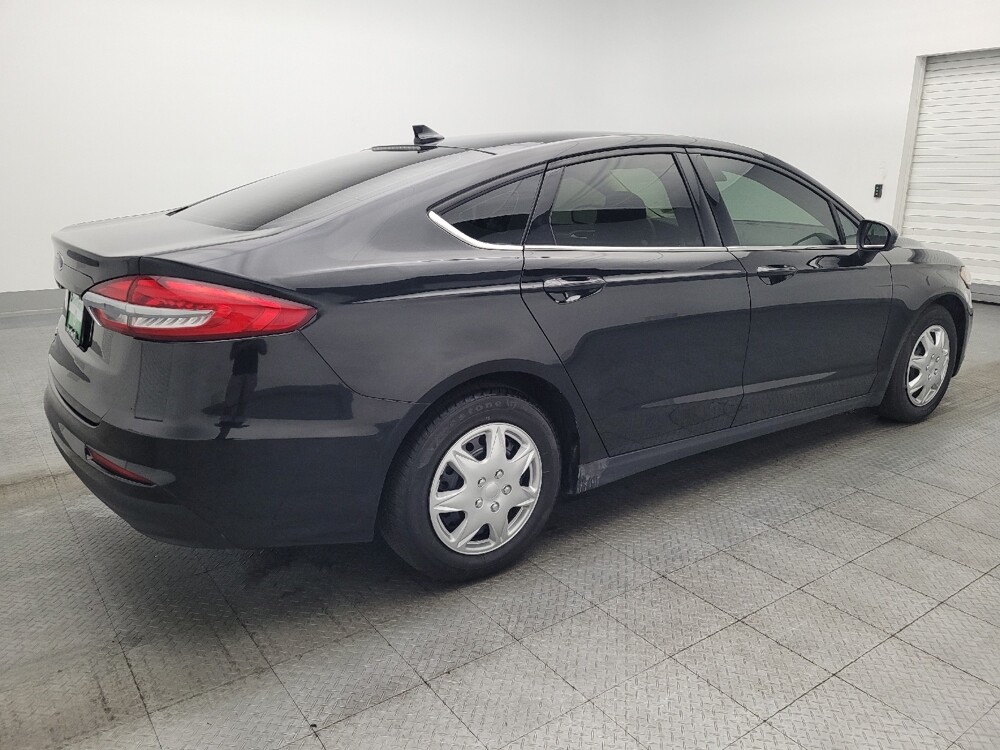 2020 Ford Fusion in Greenville, SC 29607 - 18084591 9
