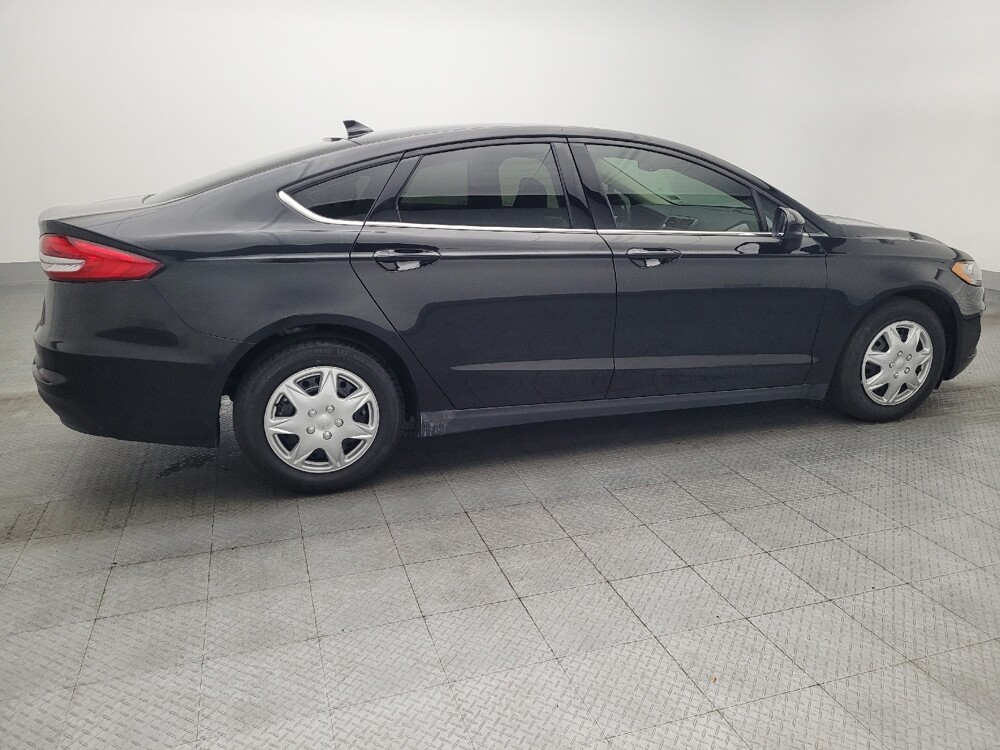 2020 Ford Fusion in Greenville, SC 29607 - 18084591 10