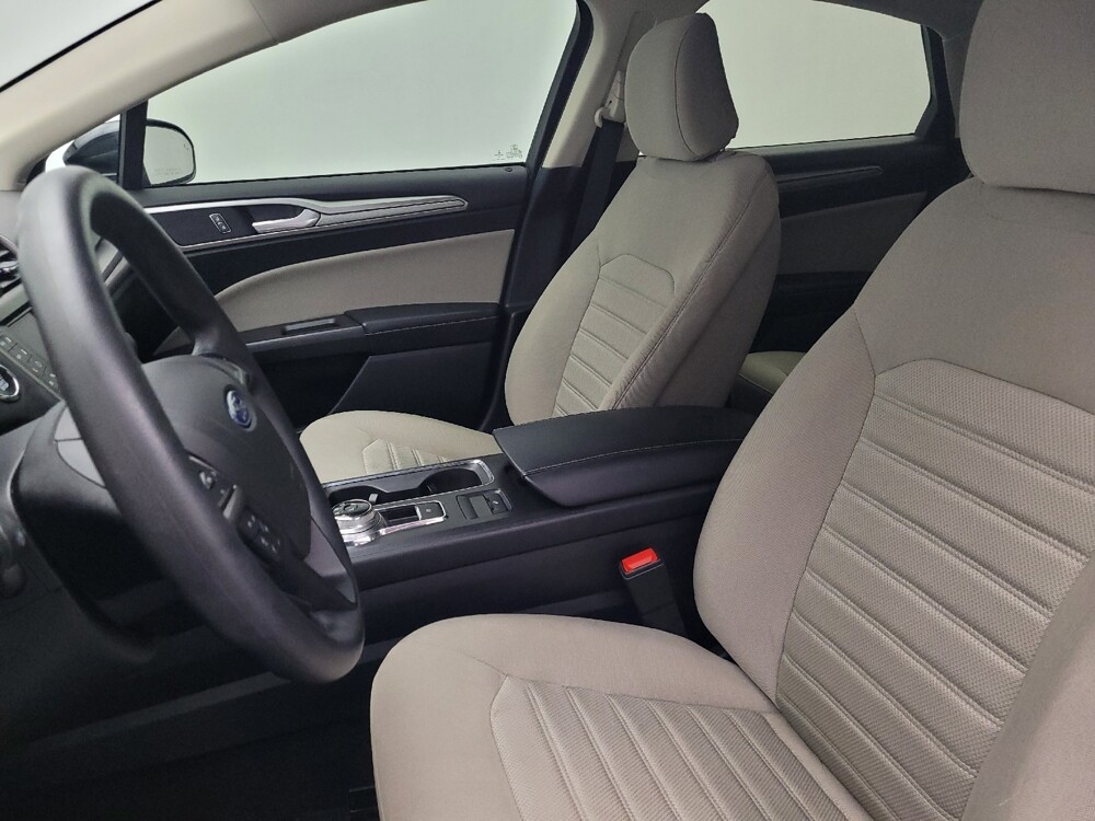 2020 Ford Fusion in Greenville, SC 29607 - 18084591 17