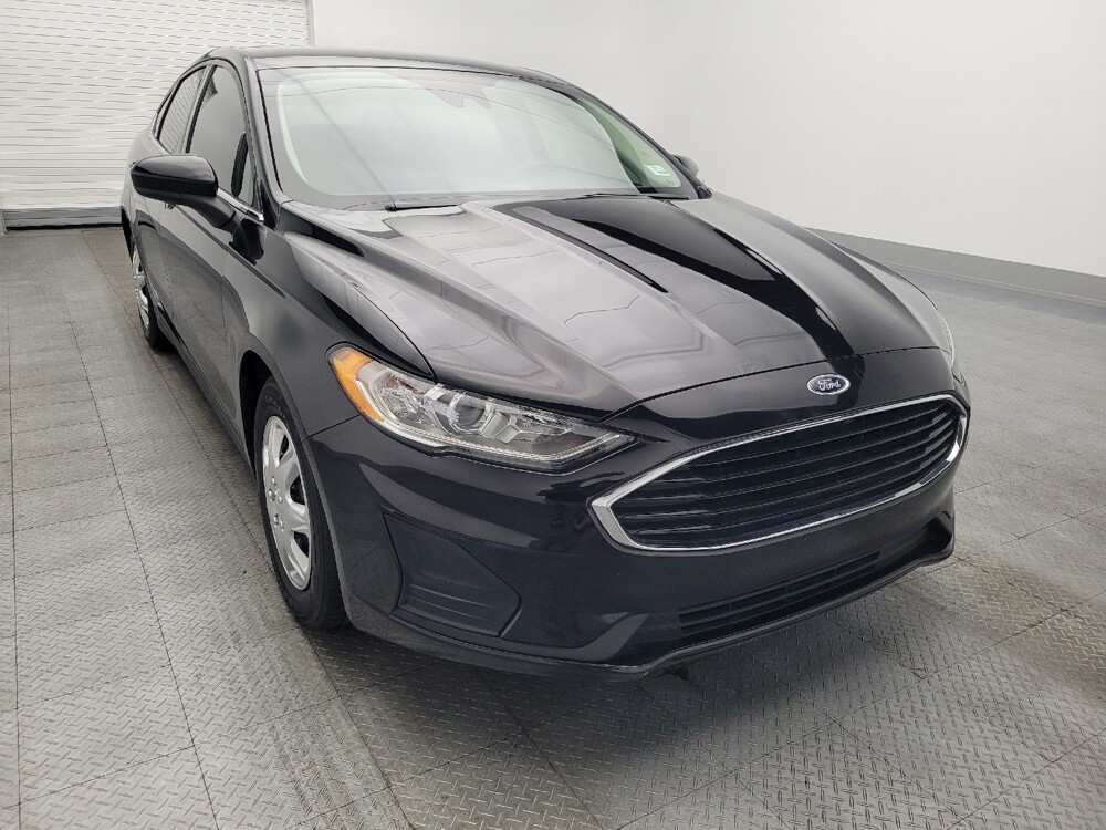 2020 Ford Fusion in Greenville, SC 29607 - 18084591 14