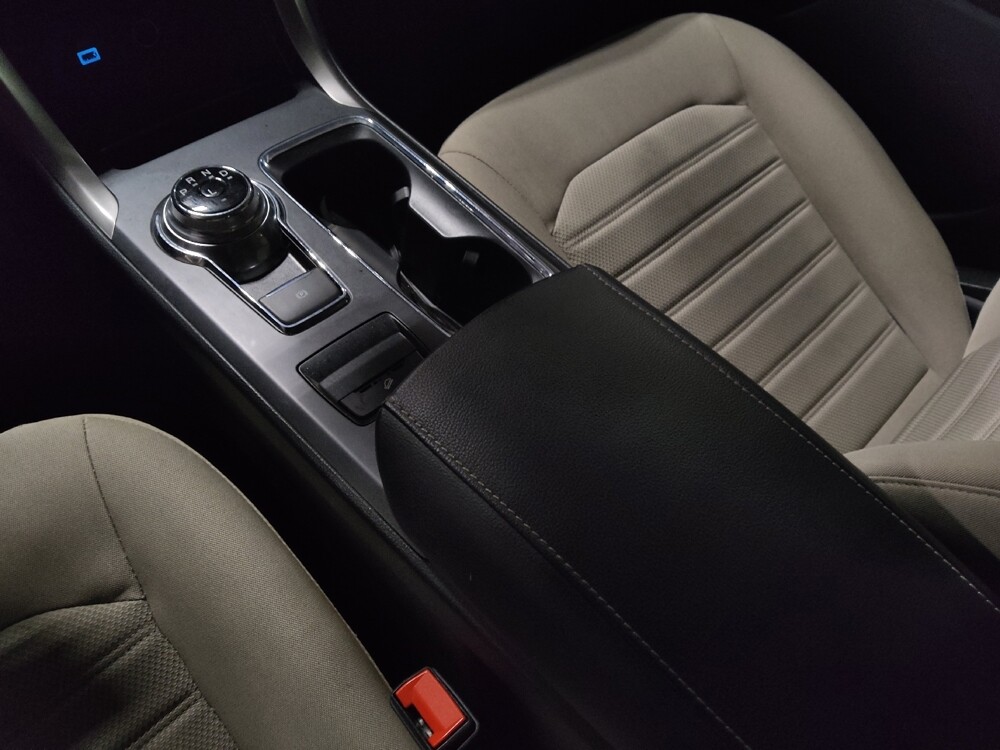 2020 Ford Fusion in Greenville, SC 29607 - 18084591 26