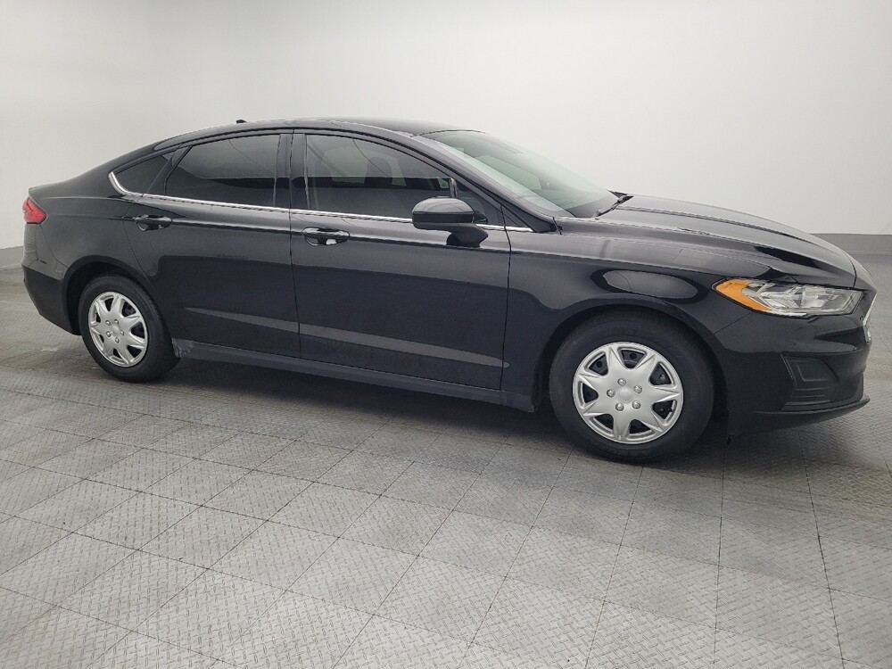 2020 Ford Fusion in Greenville, SC 29607 - 18084591 11