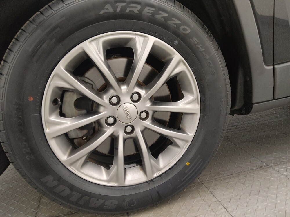 2019 Jeep Cherokee in Knoxville, TN 37923 - 18084592 31