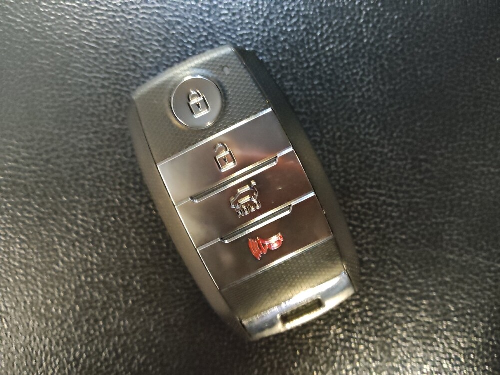 2017 Kia Sorento in Charlotte, NC 28213 - 18084609 32