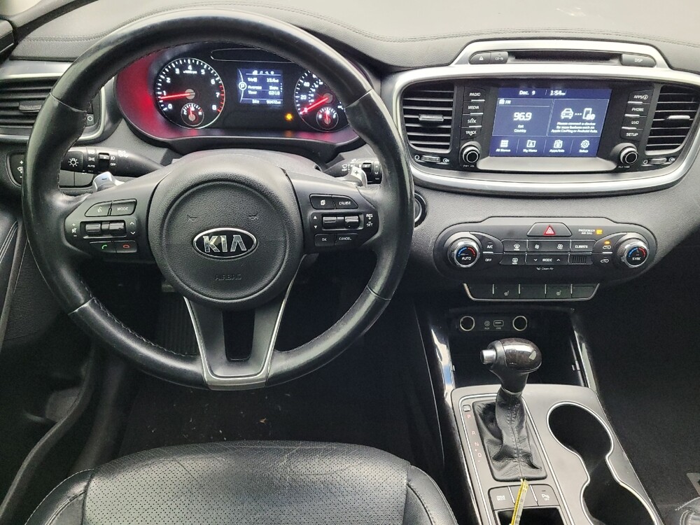 2017 Kia Sorento in Charlotte, NC 28213 - 18084609 22