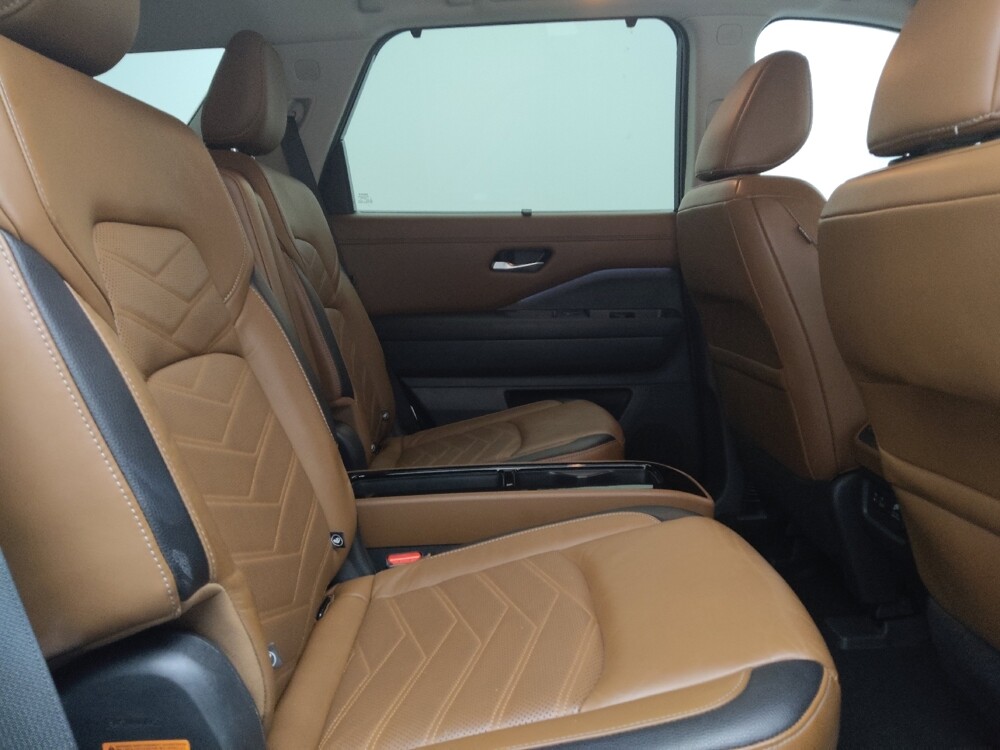 2022 Nissan Pathfinder in Colorado Springs, CO 80909 - 18084612 19