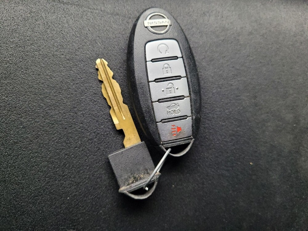 2021 Nissan Altima in Memphis, TN 38128 - 18084617 32