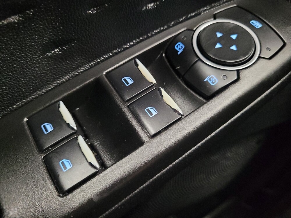 2020 Ford Escape in Memphis, TN 38115 - 18084622 27