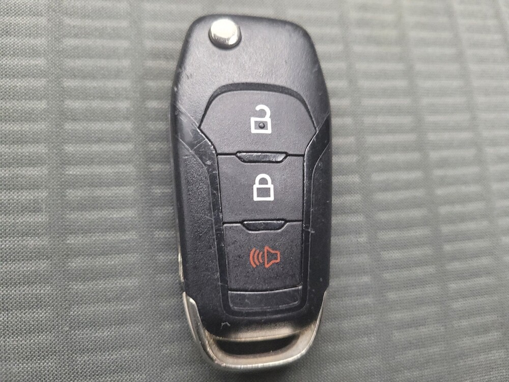 2020 Ford Escape in Memphis, TN 38115 - 18084622 32