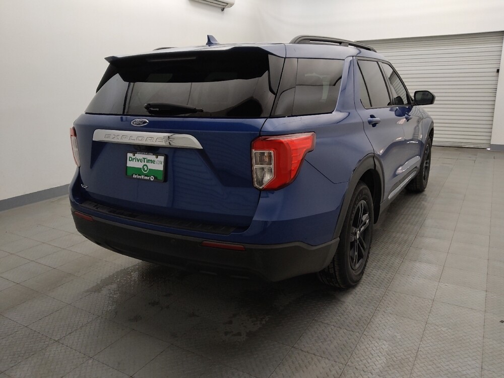 2020 Ford Explorer in Live Oak, TX 78233 - 18084631 7