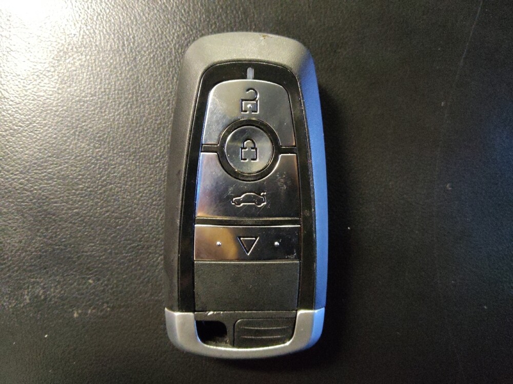 2020 Ford Explorer in Live Oak, TX 78233 - 18084631 32