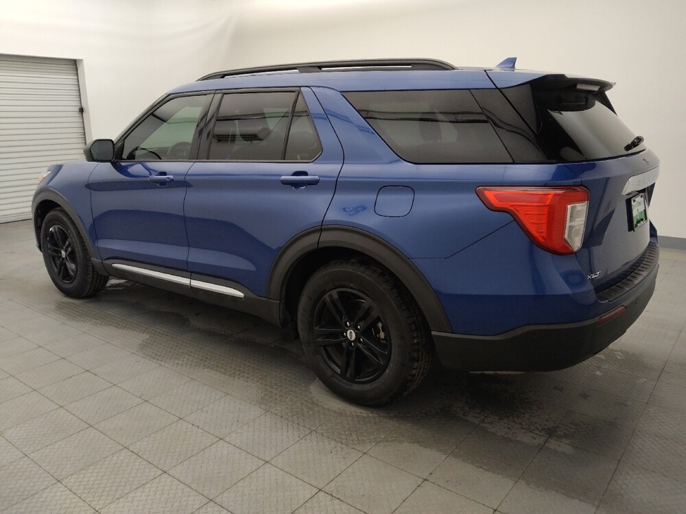 2020 Ford Explorer in Live Oak, TX 78233 - 18084631 3