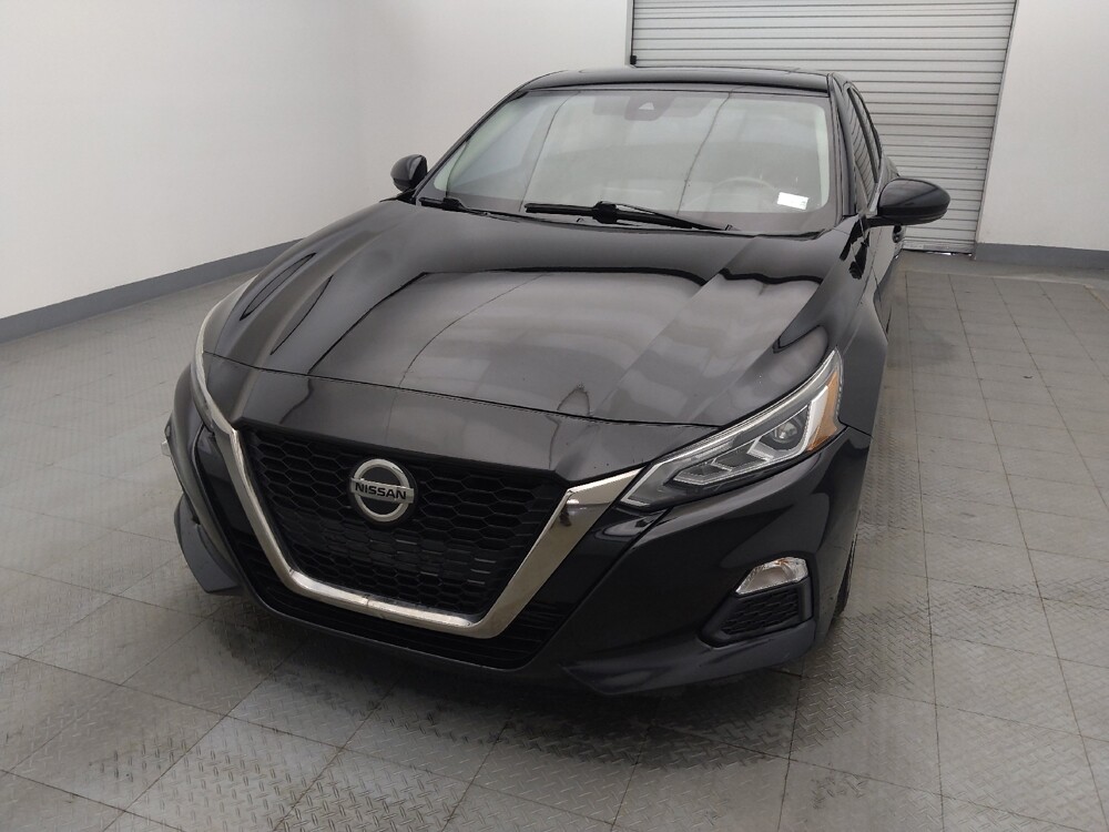 2020 Nissan Altima in Houston, TX 77074 - 18084635 15