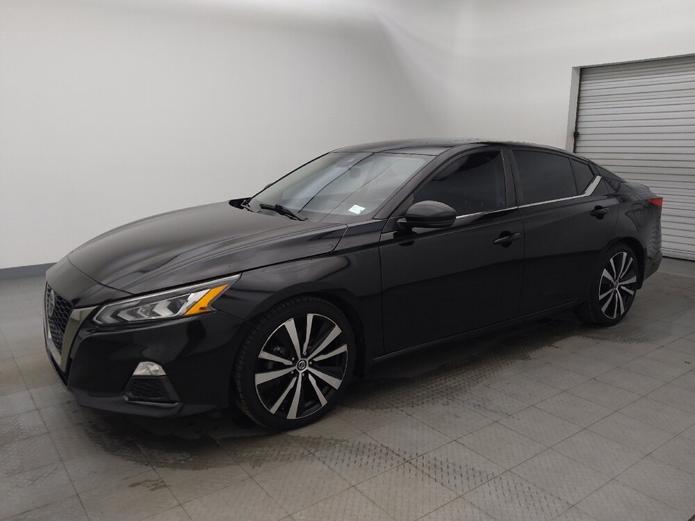 2020 Nissan Altima in Houston, TX 77074 - 18084635 2