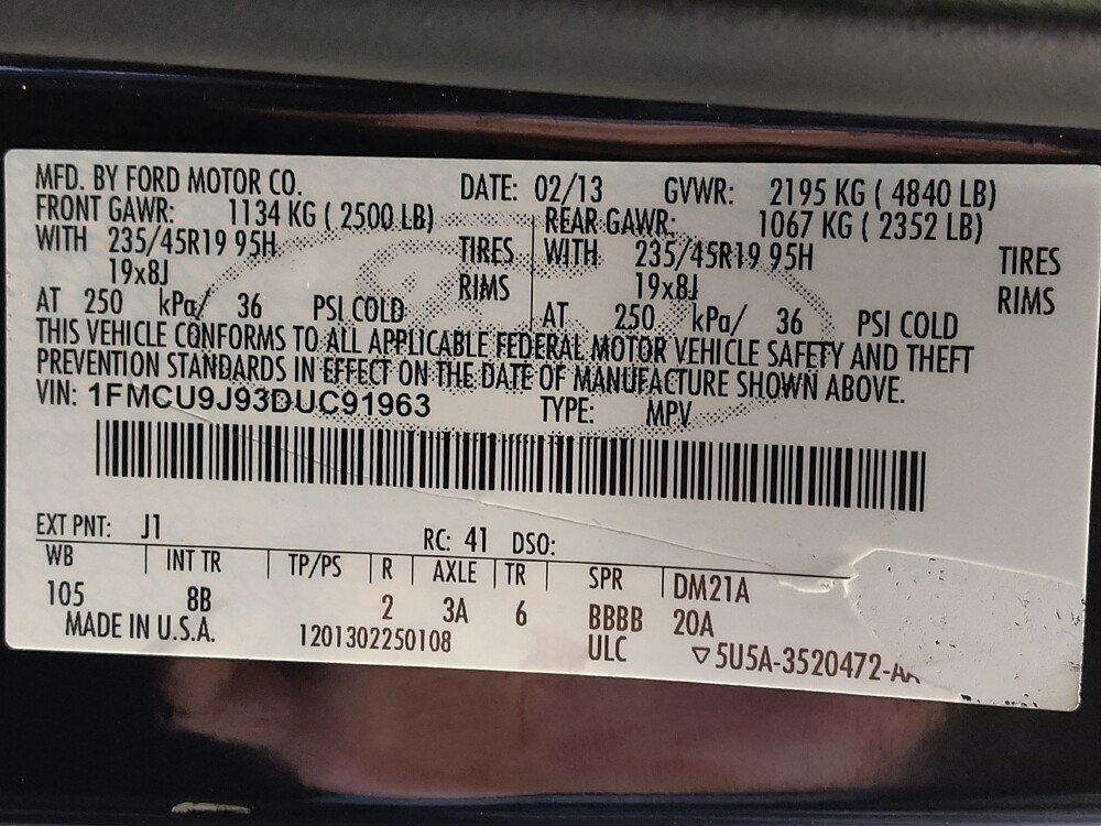 2013 Ford Escape in Live Oak, TX 78233 - 18084636 33