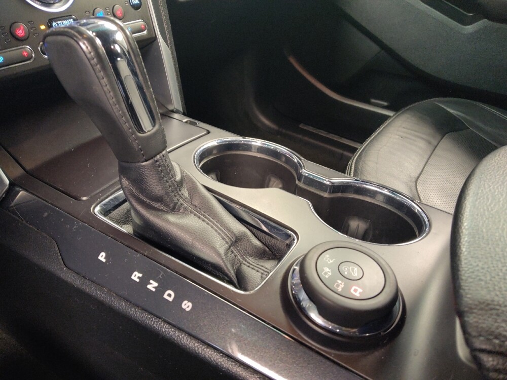 2016 Ford Explorer in Live Oak, TX 78233 - 18084639 26