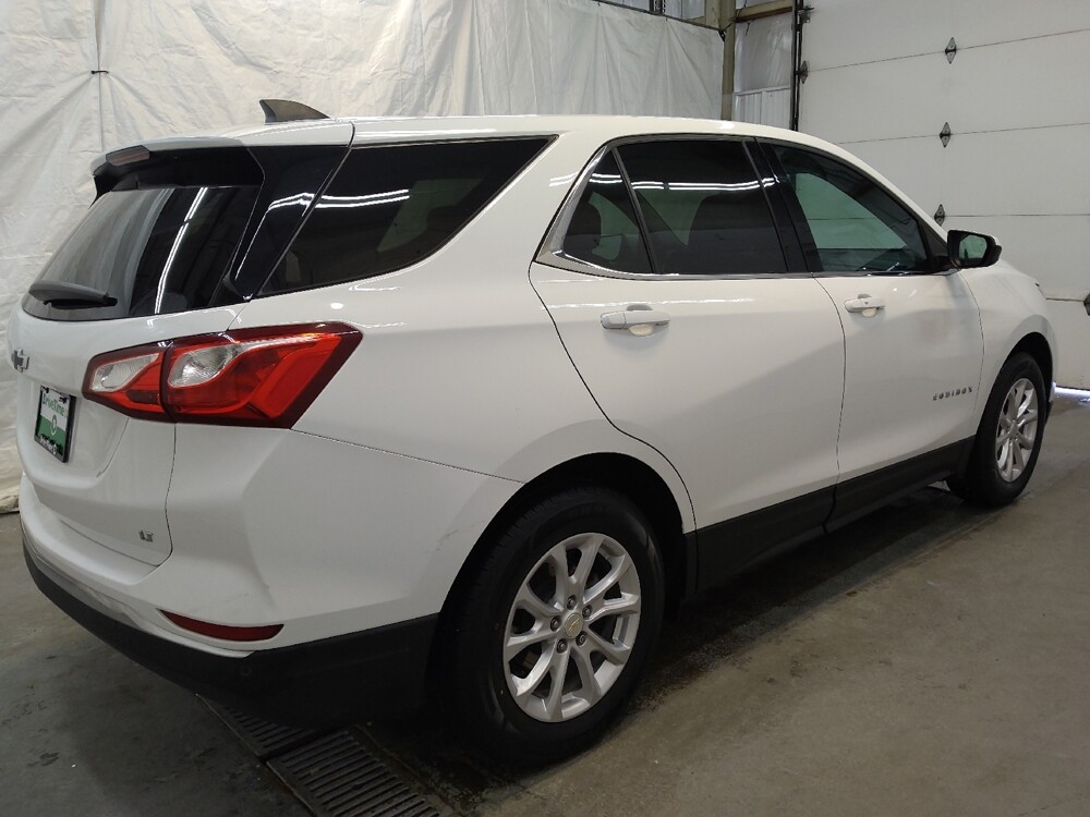 2020 Chevrolet Equinox in Fairfield, OH 45014 - 18084642 10