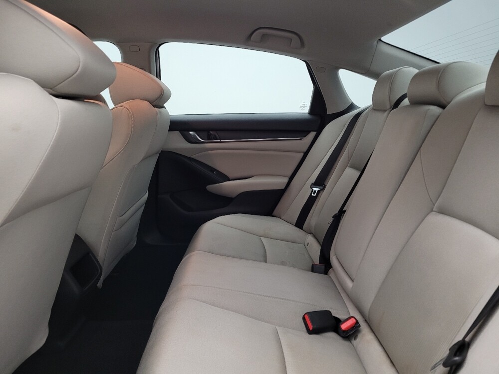 2019 Honda Accord in Fairfield, OH 45014 - 18084646 18