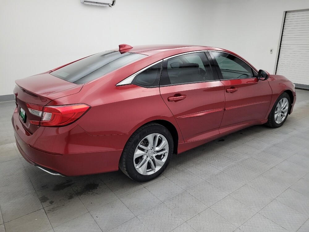 2019 Honda Accord in Fairfield, OH 45014 - 18084646 10