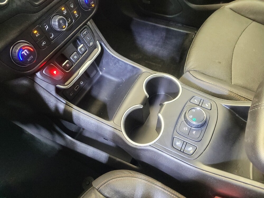 2020 GMC Terrain in Columbus, OH 43231 - 18084647 26