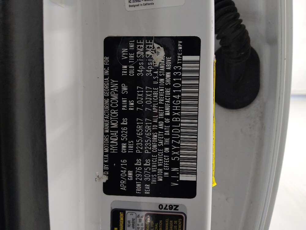 2017 Hyundai Santa Fe in Columbus, OH 43228 - 18084648 33