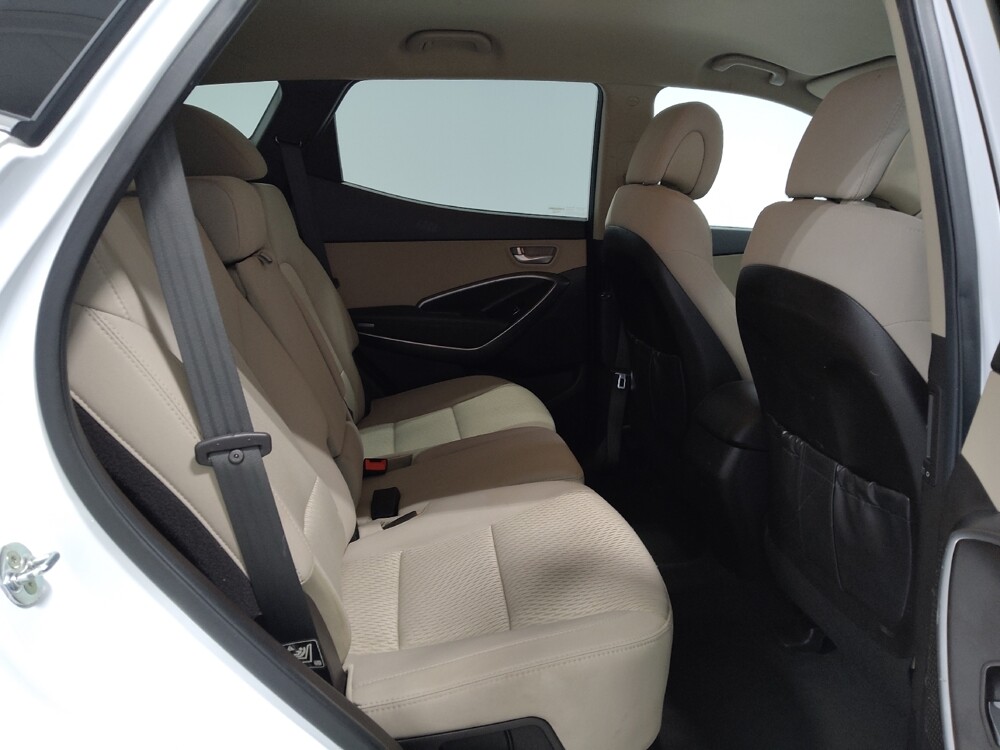 2017 Hyundai Santa Fe in Columbus, OH 43228 - 18084648 19