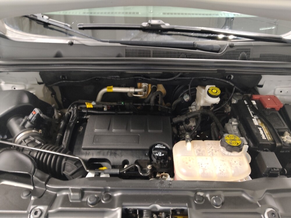 2021 Chevrolet Trax in Columbus, OH 43228 - 18084649 30