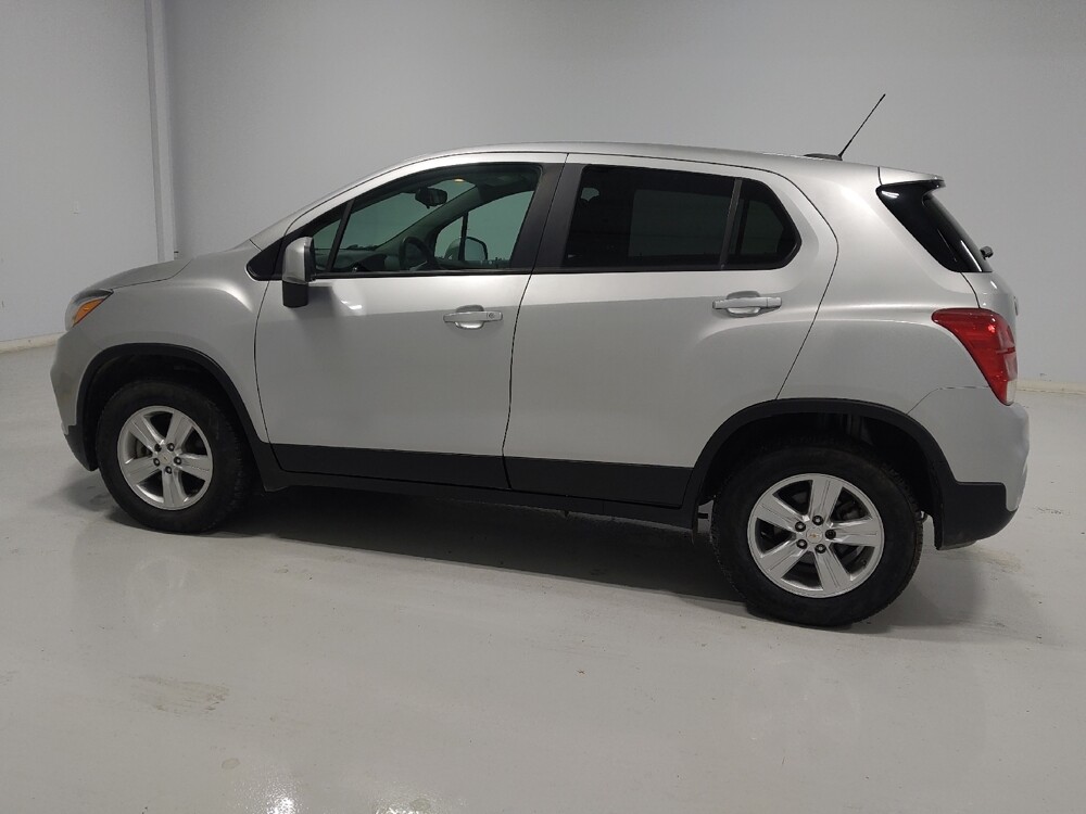 2021 Chevrolet Trax in Columbus, OH 43228 - 18084649 3