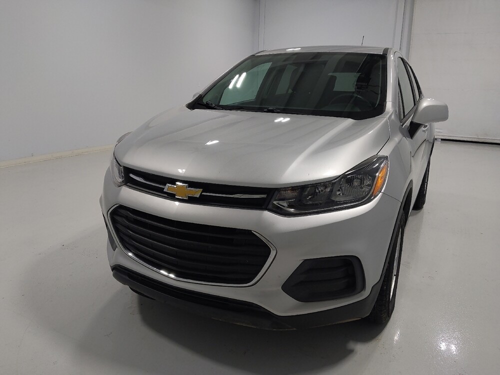 2021 Chevrolet Trax in Columbus, OH 43228 - 18084649 15