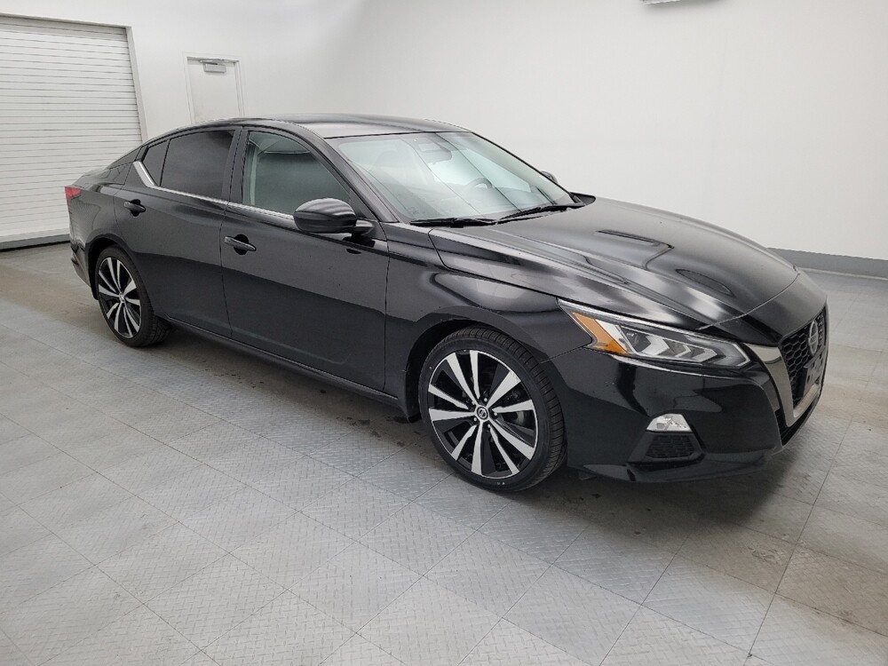 2019 Nissan Altima in Columbus, OH 43228 - 18084650 11
