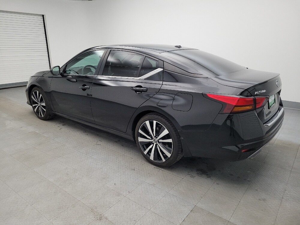 2019 Nissan Altima in Columbus, OH 43228 - 18084650 3