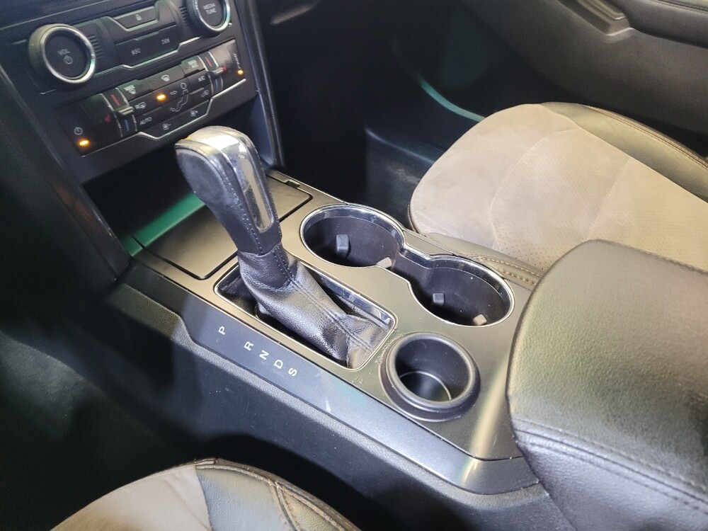 2017 Ford Explorer in Fairfield, OH 45014 - 18084652 26