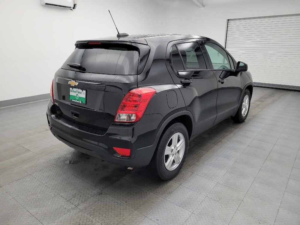 2020 Chevrolet Trax in Fairfield, OH 45014 - 18084653 9