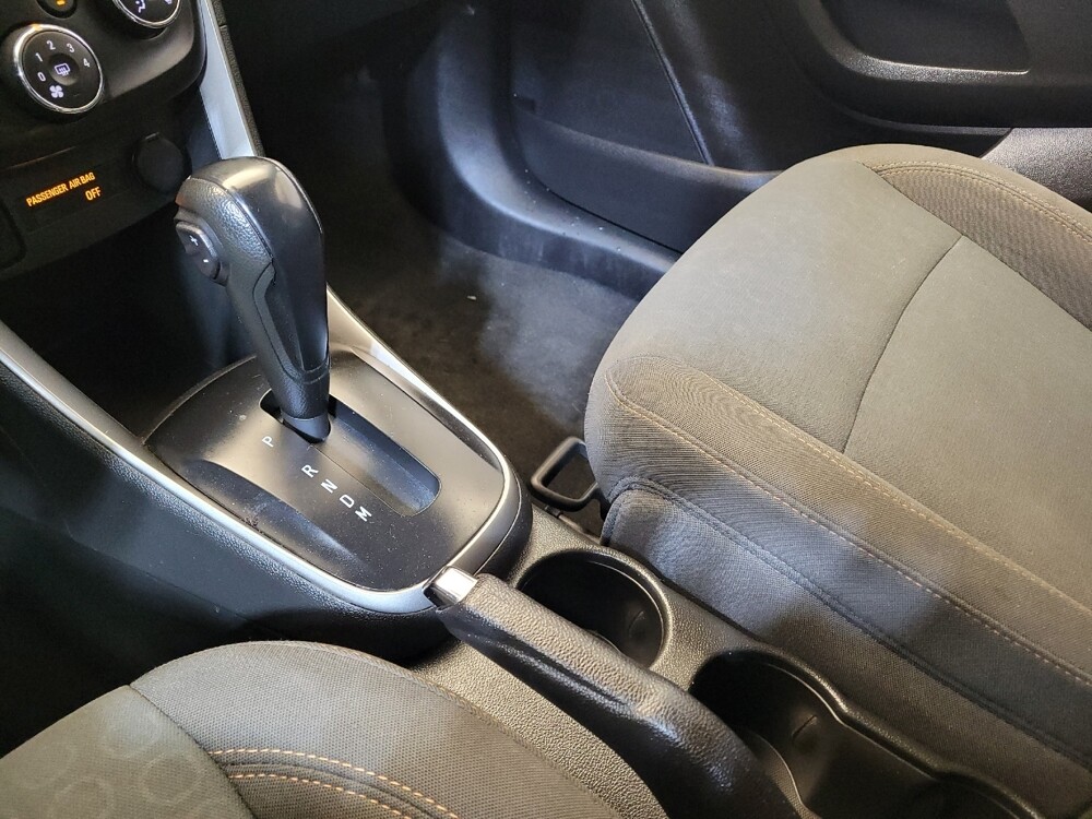 2020 Chevrolet Trax in Fairfield, OH 45014 - 18084653 26