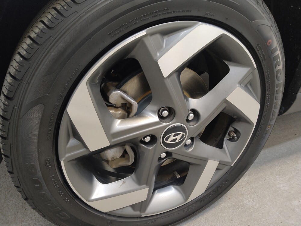 2022 Hyundai Venue in Fairfield, OH 45014 - 18084654 31