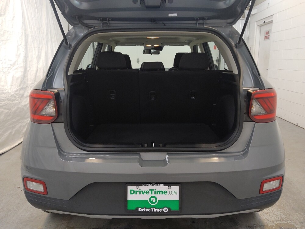 2022 Hyundai Venue in Fairfield, OH 45014 - 18084654 29