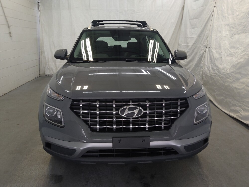 2022 Hyundai Venue in Fairfield, OH 45014 - 18084654 14