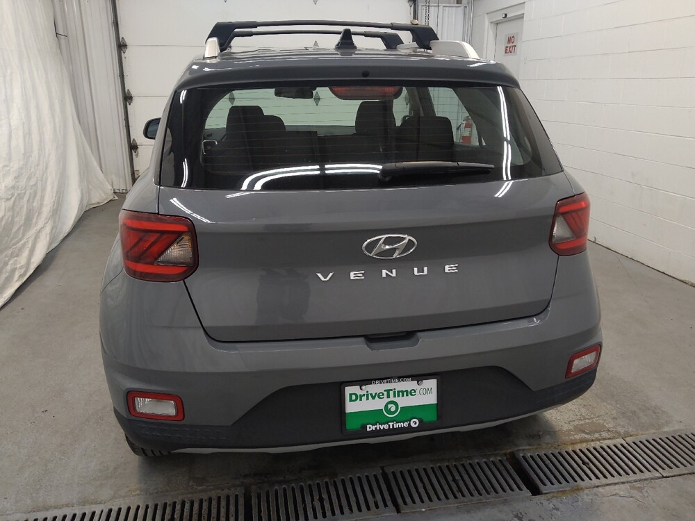 2022 Hyundai Venue in Fairfield, OH 45014 - 18084654 6
