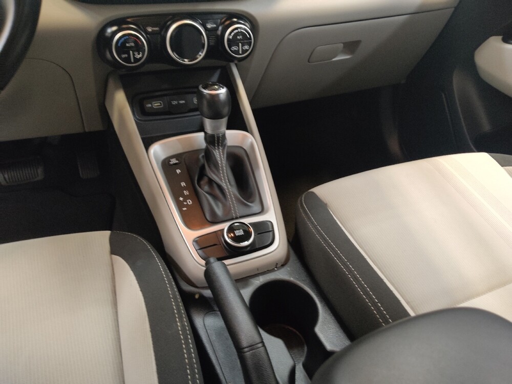 2022 Hyundai Venue in Fairfield, OH 45014 - 18084654 26